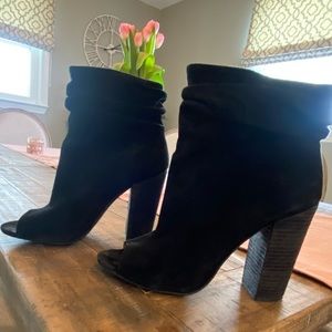 Kristin Cavallari Chinese Laundry wedges